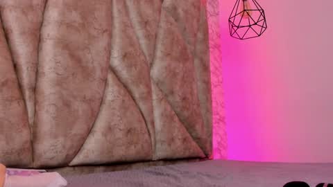 Snapshot of dayana_harlow2 chatting on December 2024 10:06:01 PM dayana_harlow2 online show from December 2024 10:06:01 PM