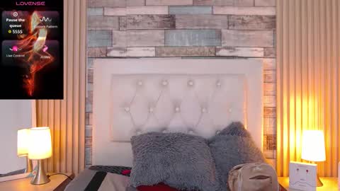 Dayana online show from November 2025 12:49:01 PM