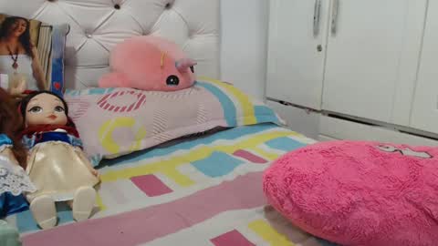 Snapshot of dayanats15 chatting on December 2024 05:04:02 PM instagram catherin dayana reina online show from December 2024 05:04:02 PM