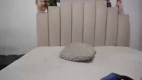 Snapshot of dayanats15 chatting on October 2025 03:13:01 PM instagram catherin dayana reina online show from October 2025 03:13:01 PM