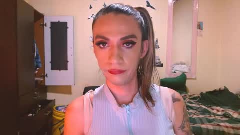 dayanna_01_ online show from May 2026 08:07:02 PM