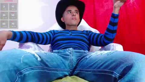 dayro_dduran online show from October 2025 07:35:02 PM