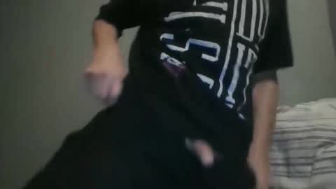 Snapshot of dazzill chatting on November 2025 07:24:02 PM Dazzill online show from November 2025 07:24:02 PM