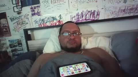dbeamon92 online show from May 2026 12:04:02 PM