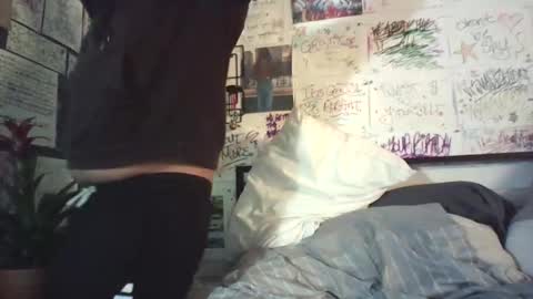 dbeamon92 online show from May 2026 08:43:02 PM