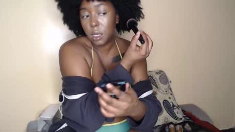 Duchess Coco - Coco Puffs online show from January 2025 12:57:02 AM