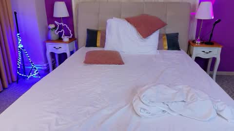 Snapshot of dd__shari chatting on February 2026 05:33:02 AM Shari online show from February 2026 05:33:02 AM