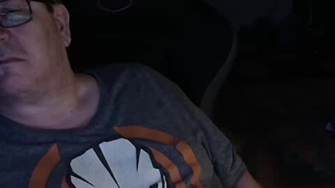 Snapshot of ddc444 chatting on November 2025 01:04:02 AM DC online show from November 2025 01:04:02 AM