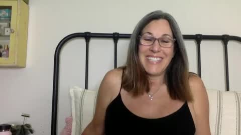 DDMolly online show from July 2026 06:53:01 PM