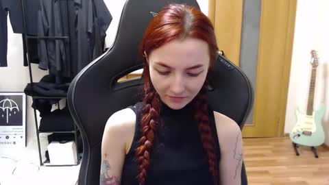 freak online show from December 2024 09:16:01 PM