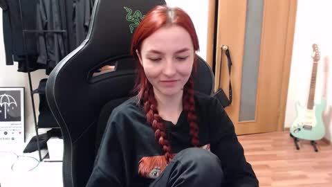 freak online show from December 2024 12:11:02 AM