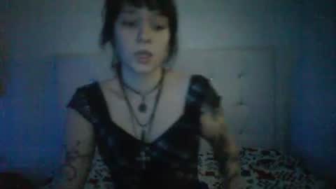dead_moonxx online show from July 2026 03:23:01 AM