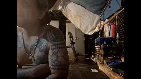 Snapshot of deadbirdink8o8 chatting on November 2025 09:57:01 AM deadbirdink8o8 online show from November 2025 09:57:01 AM