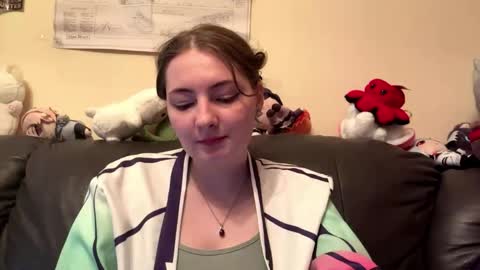 Mia online show from June 2026 04:02:02 PM