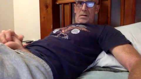 Snapshot of deanofflove2210 chatting on December 2024 10:28:02 AM deanofflove2210 online show from December 2024 10:28:02 AM