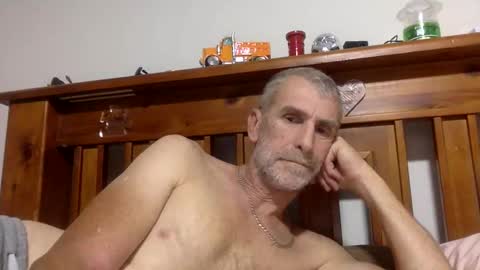 Snapshot of deanofflove2210 chatting on January 2025 01:49:01 AM deanofflove2210 online show from January 2025 01:49:01 AM