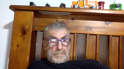Snapshot of deanofflove2210 chatting on January 2025 04:40:01 PM deanofflove2210 online show from January 2025 04:40:01 PM