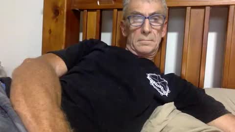 Snapshot of deanofflove2210 chatting on January 2025 05:19:01 PM deanofflove2210 online show from January 2025 05:19:01 PM