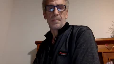 Snapshot of deanofflove2210 chatting on March 2025 04:28:01 AM deanofflove2210 online show from March 2025 04:28:01 AM