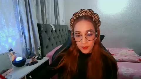 Snapshot of dear_juliet chatting on May 2026 12:51:02 AM Juliet online show from May 2026 12:51:02 AM