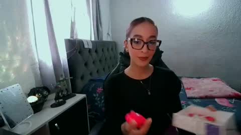 Snapshot of dear_juliet chatting on June 2026 08:09:02 PM Juliet online show from June 2026 08:09:02 PM