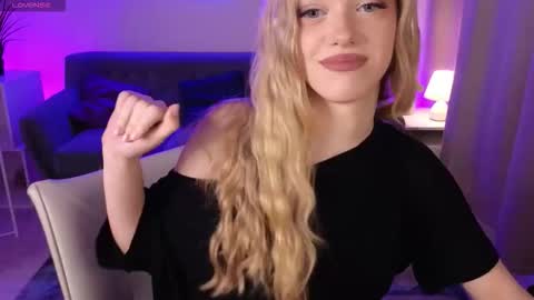 Tessa online show from March 2026 01:59:01 PM