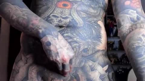    online show from December 2024 08:36:02 PM