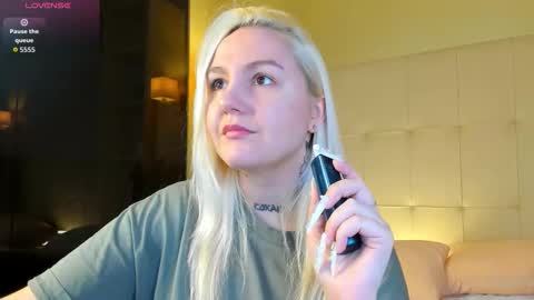 Snapshot of debbie_taylor chatting on March 2026 05:19:02 PM Debbie Mon Tue Fri Sun Sat GMT 3 1000am - 0400pm online show from March 2026 05:19:02 PM