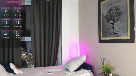 Snapshot of debihenks chatting on October 2025 06:07:02 PM Eva online show from October 2025 06:07:02 PM