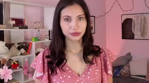 Sofia online show from July 2026 07:03:01 AM