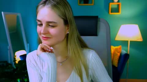 Debora online show from March 2025 11:47:02 AM