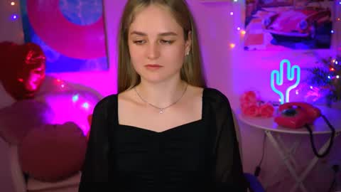 Debora online show from March 2025 11:10:02 AM