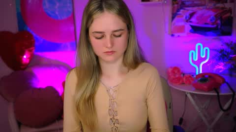 Debora online show from March 2025 04:10:01 AM