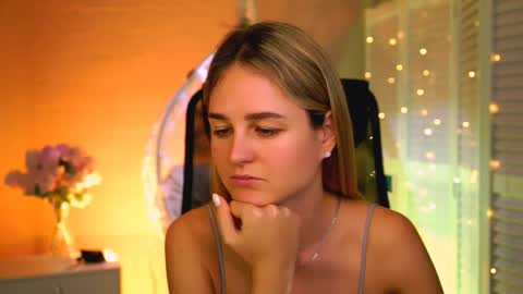 Snapshot of deboralarson chatting on April 2026 03:26:01 AM Debora online show from April 2026 03:26:01 AM