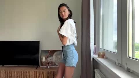Nicole online show from July 2026 08:07:02 AM