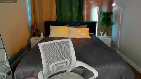 Debra online show from July 2026 08:27:02 AM