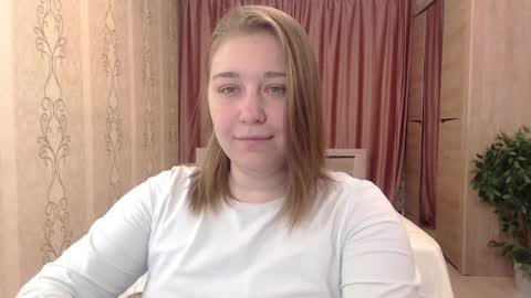 Snapshot of debramust chatting on December 2024 09:48:01 PM debramust online show from December 2024 09:48:01 PM