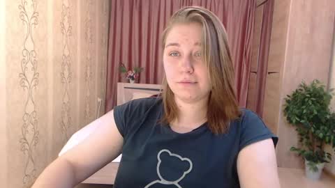 Snapshot of debramust chatting on December 2024 10:32:02 PM debramust online show from December 2024 10:32:02 PM