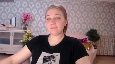 Snapshot of debramust chatting on December 2024 04:09:02 PM debramust online show from December 2024 04:09:02 PM