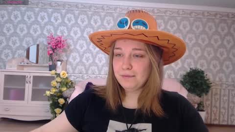 Snapshot of debramust chatting on December 2024 08:10:02 AM debramust online show from December 2024 08:10:02 AM