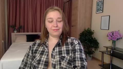 Snapshot of debramust chatting on January 2025 04:15:01 PM debramust online show from January 2025 04:15:01 PM