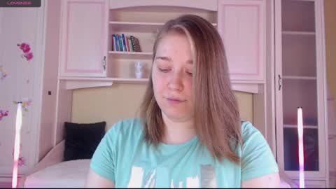 Snapshot of debramust chatting on January 2025 12:07:01 PM debramust online show from January 2025 12:07:01 PM