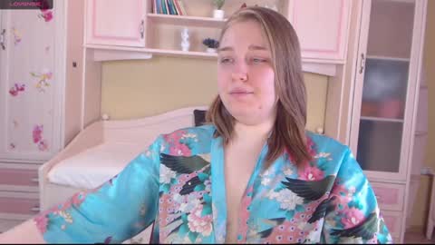 Snapshot of debramust chatting on January 2025 05:08:01 PM debramust online show from January 2025 05:08:01 PM