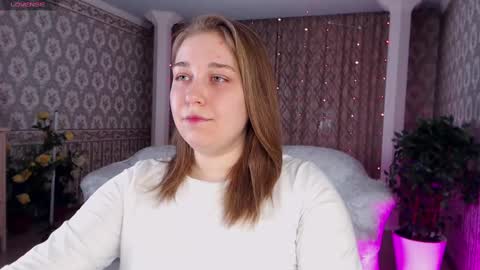 Snapshot of debramust chatting on March 2025 01:12:01 PM debramust online show from March 2025 01:12:01 PM