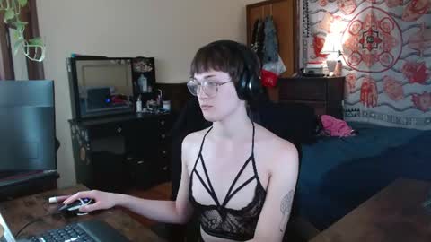 decemberholiday online show from July 2026 10:45:01 PM