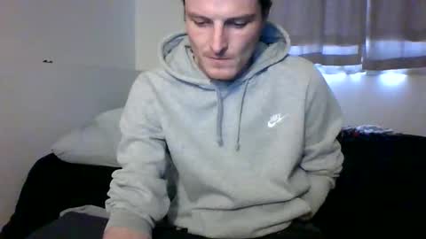 Dee4dayz online show from April 2026 08:45:02 PM