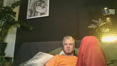 Snapshot of deebo1987 chatting on January 2025 04:48:02 PM Deen online show from January 2025 04:48:02 PM