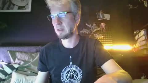 Snapshot of deebo1987 chatting on January 2025 06:51:02 PM Deen online show from January 2025 06:51:02 PM