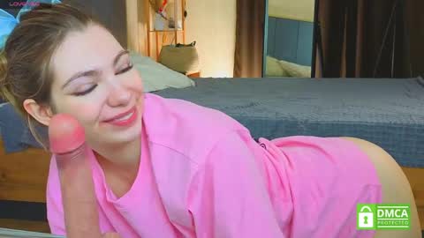 Sophie online show from May 2026 08:11:01 AM