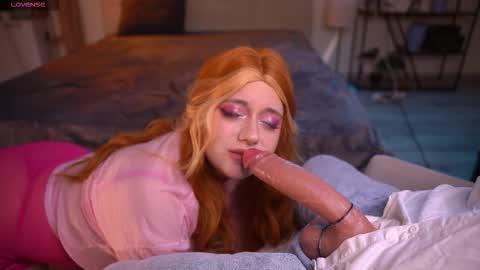 Snapshot of deepsouly chatting on October 2025 03:01:01 PM Ayla online show from October 2025 03:01:01 PM